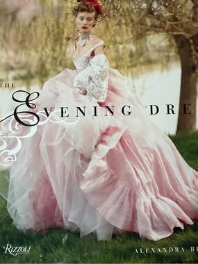 Black, Alexandra. The Evening Dress. 2005. Illustrated in black, white and color